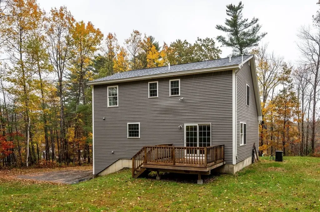 367 Greenhill Road Barrington NH 03825