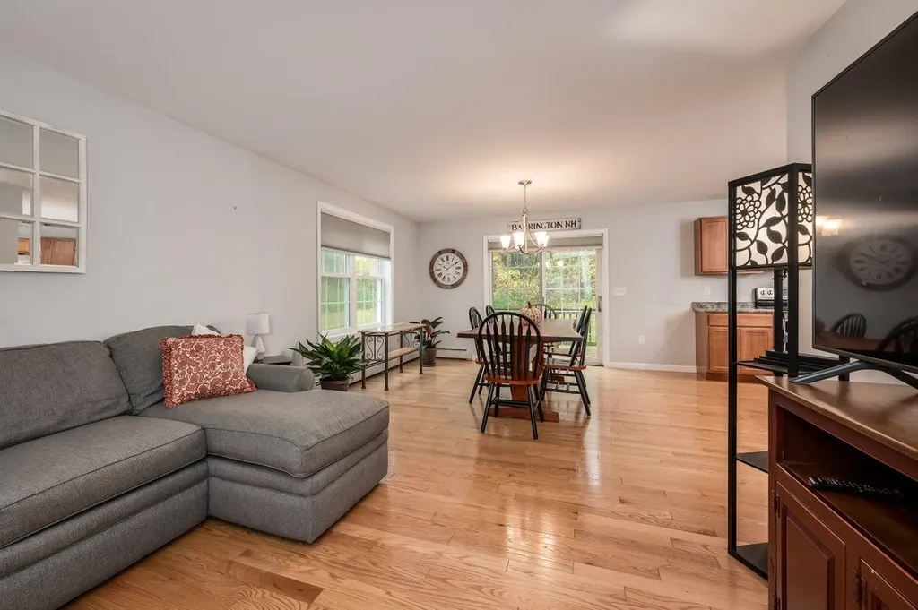 367 Greenhill Road Barrington NH 03825