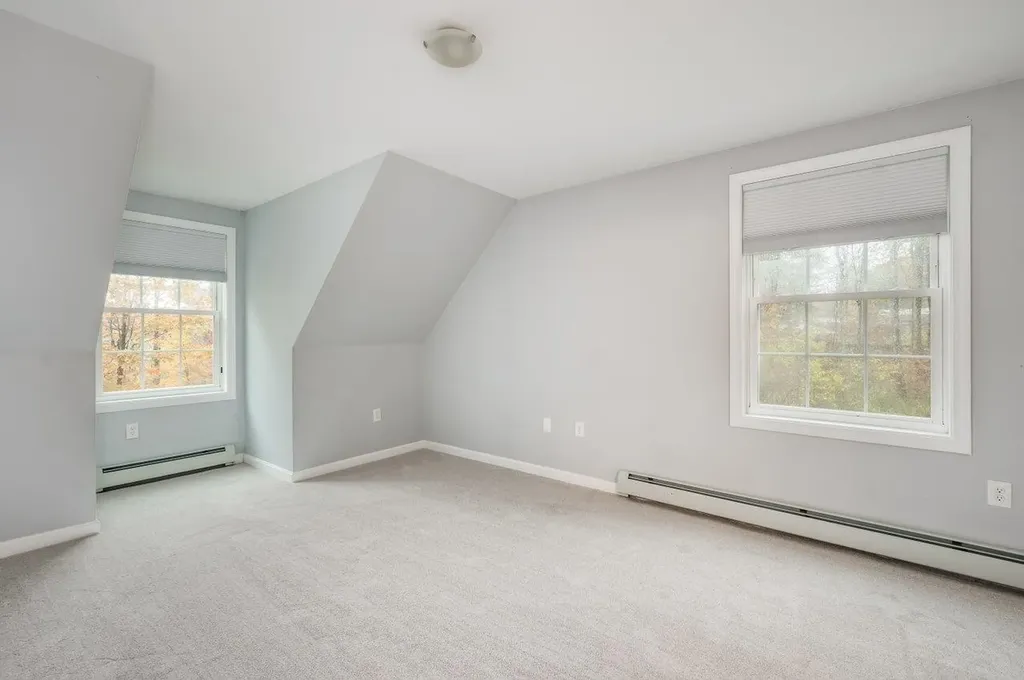 367 Greenhill Road Barrington NH 03825