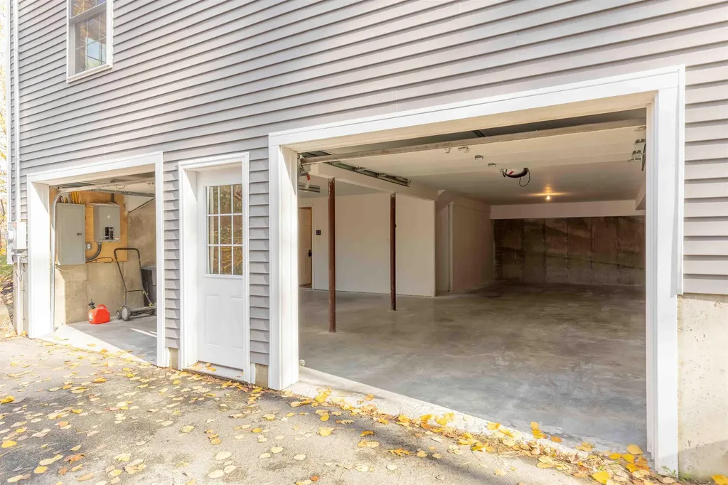 367 Greenhill Road Barrington NH 03825