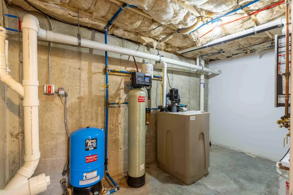 367 Greenhill Road Barrington NH 03825