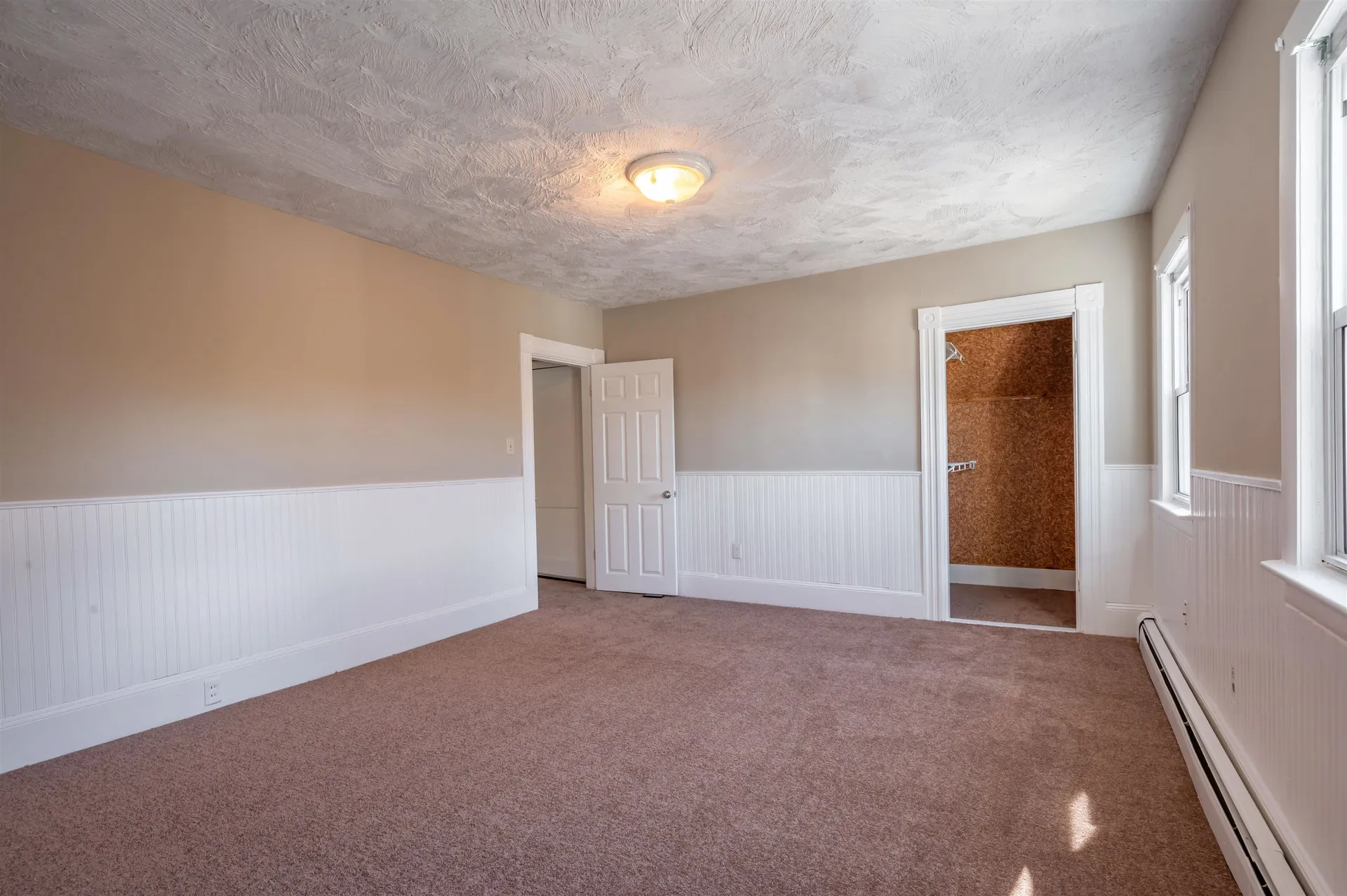 167 Mammoth Road Manchester NH 03104