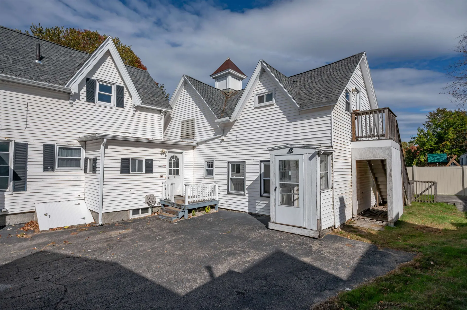 167 Mammoth Road Manchester NH 03104