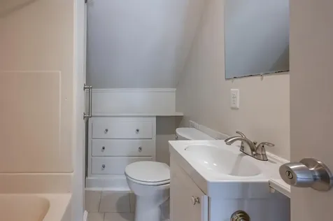 167 Mammoth Road Manchester NH 03104