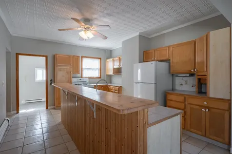 167 Mammoth Road Manchester NH 03104