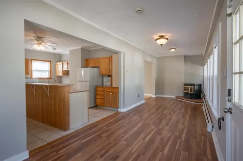 167 Mammoth Road Manchester NH 03104