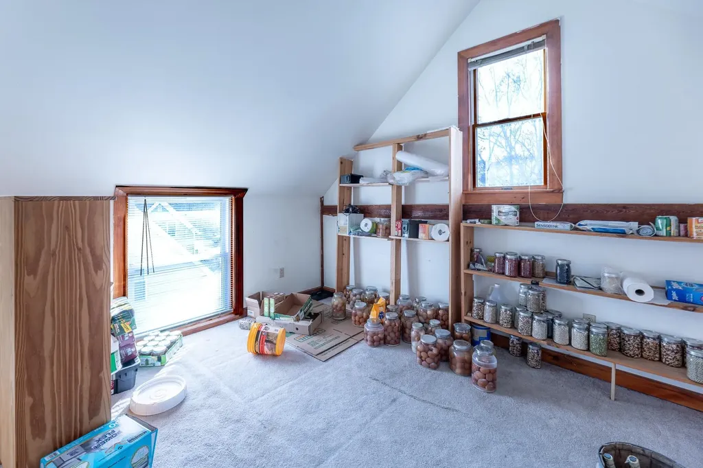 8 Light Street Lebanon NH 03766