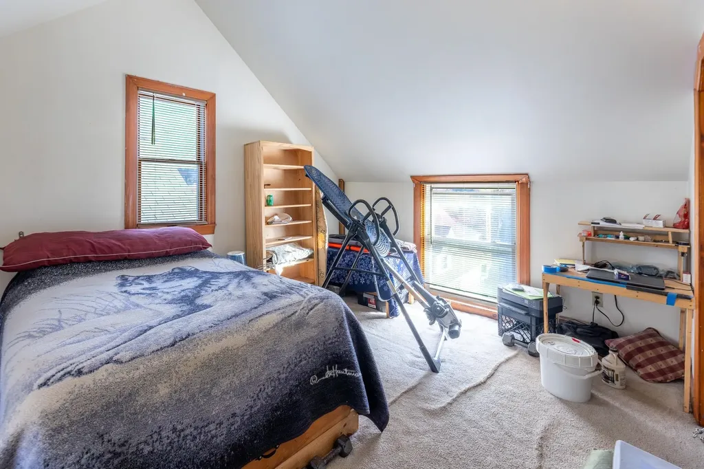 8 Light Street Lebanon NH 03766