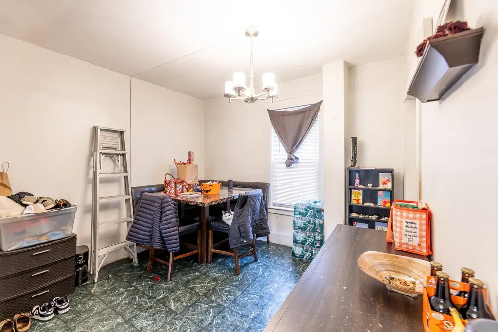 8 Light Street Lebanon NH 03766