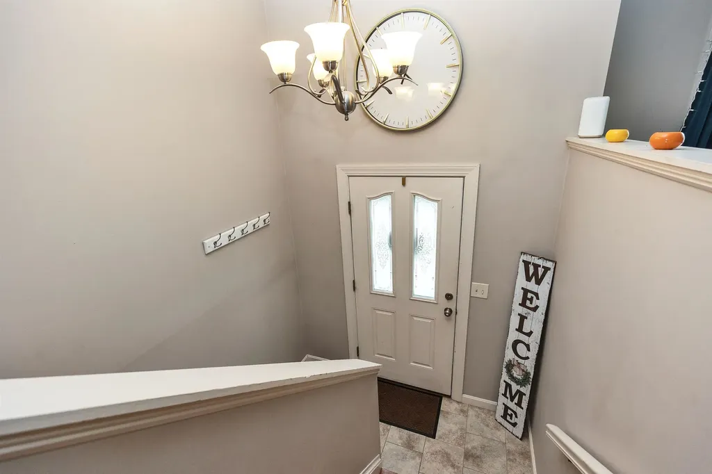 52 Jonathan Lane Manchester NH 03104