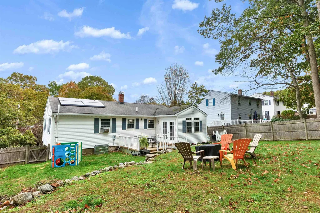 52 Jonathan Lane Manchester NH 03104