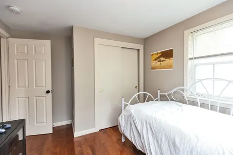 52 Jonathan Lane Manchester NH 03104