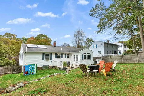 52 Jonathan Lane Manchester NH 03104