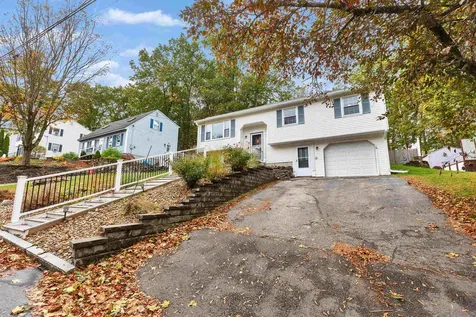 52 Jonathan Lane Manchester NH 03104