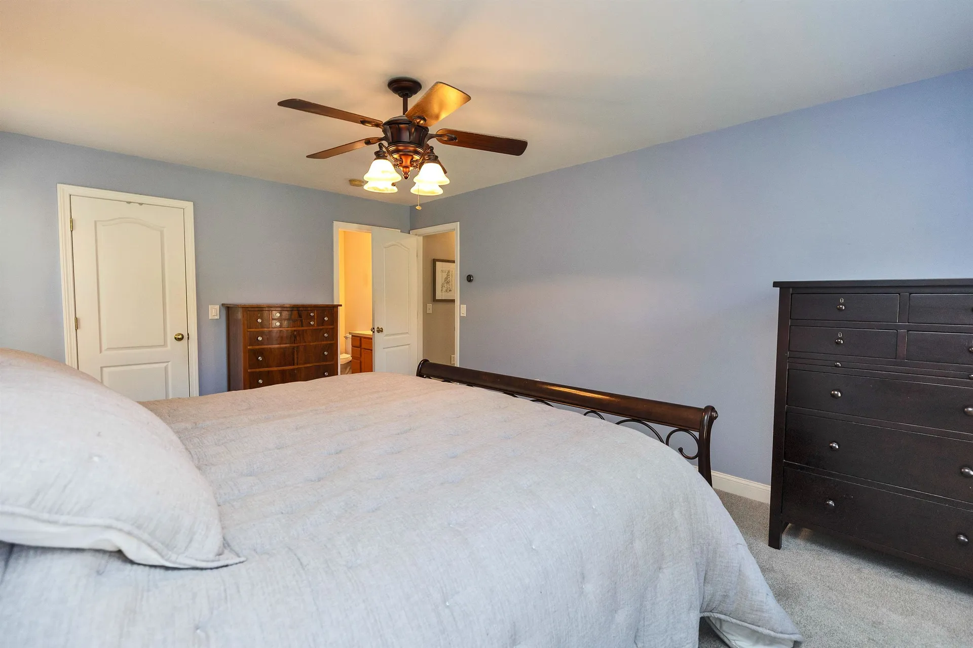 27 Revolutionary Lane Nottingham NH 03290