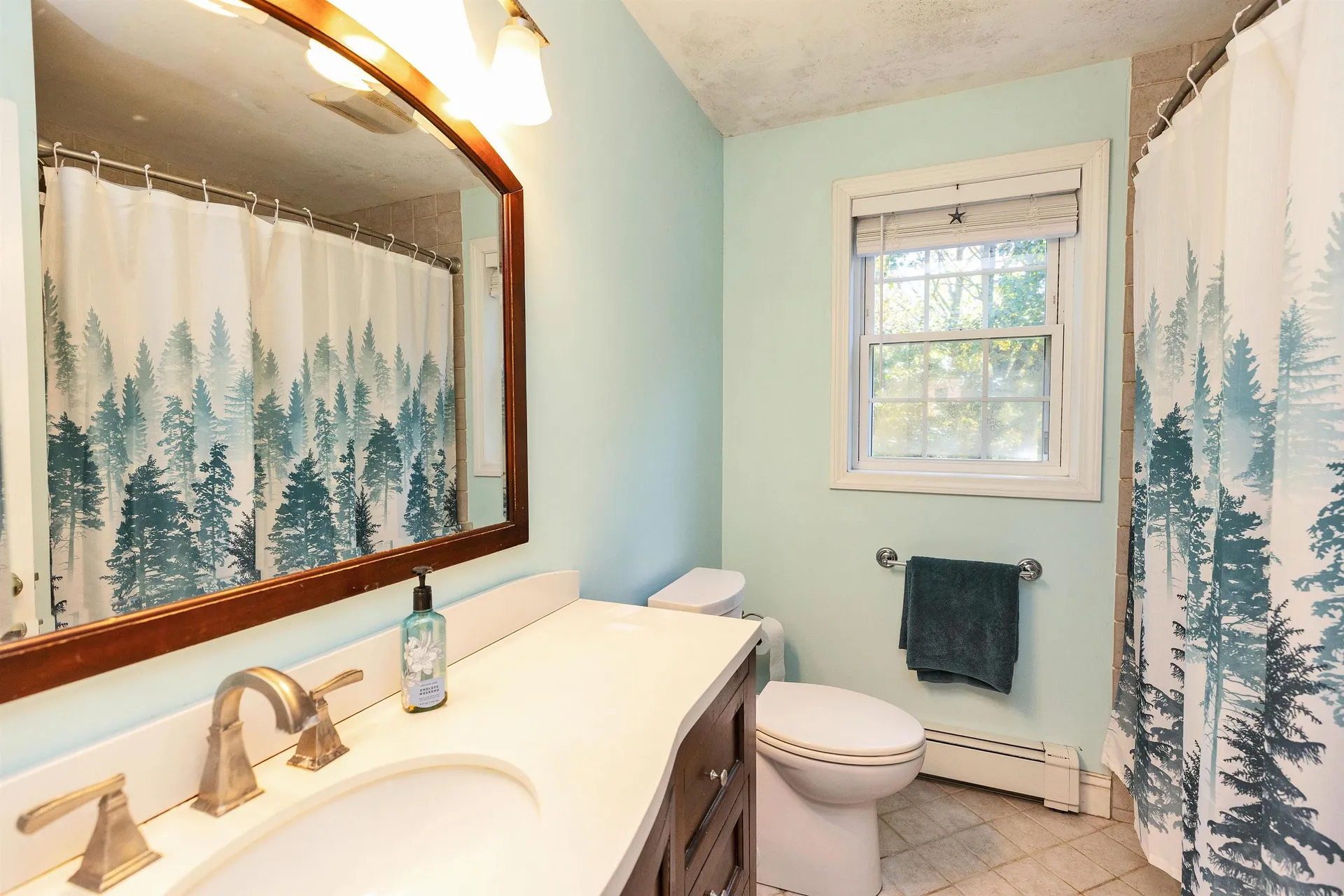 27 Revolutionary Lane Nottingham NH 03290