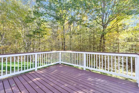 27 Revolutionary Lane Nottingham NH 03290