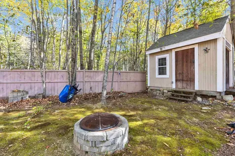 27 Revolutionary Lane Nottingham NH 03290