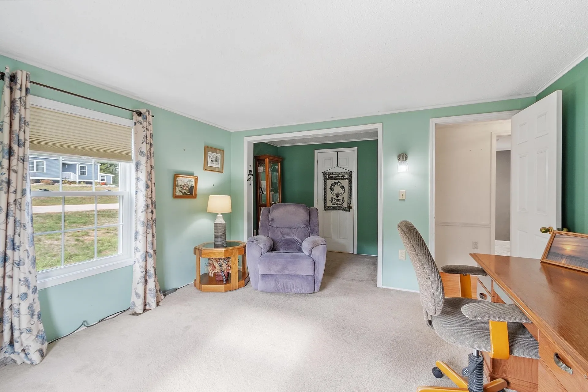 18 Lilac Court Raymond NH 03077