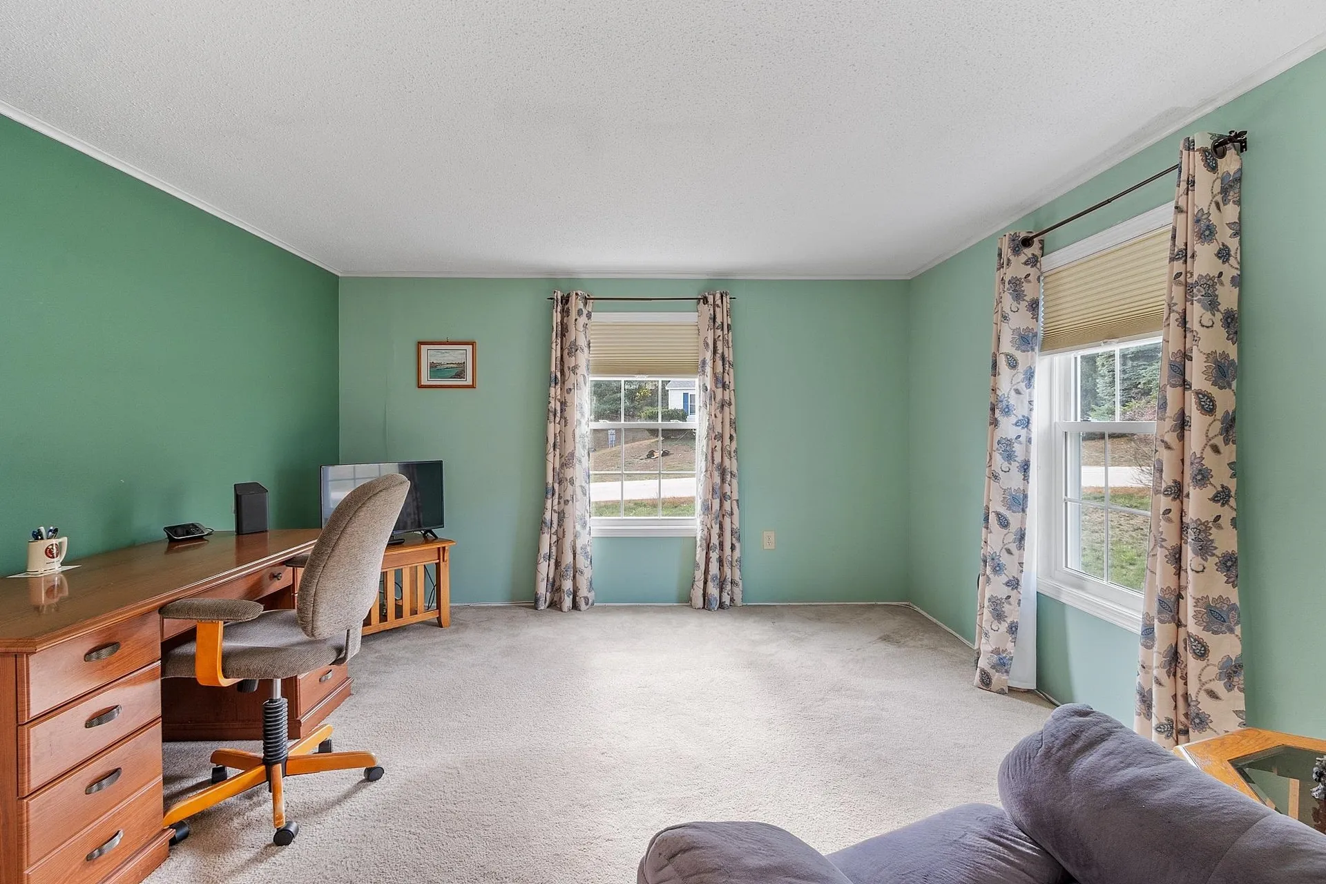 18 Lilac Court Raymond NH 03077