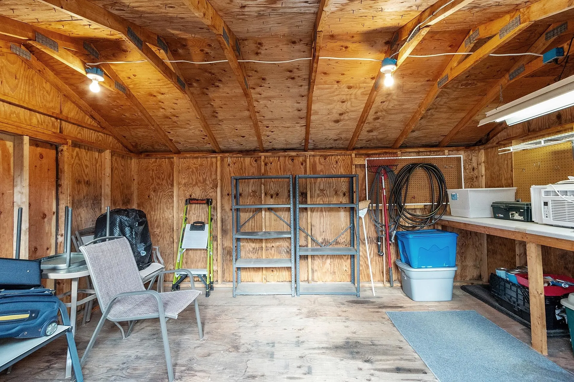 18 Lilac Court Raymond NH 03077