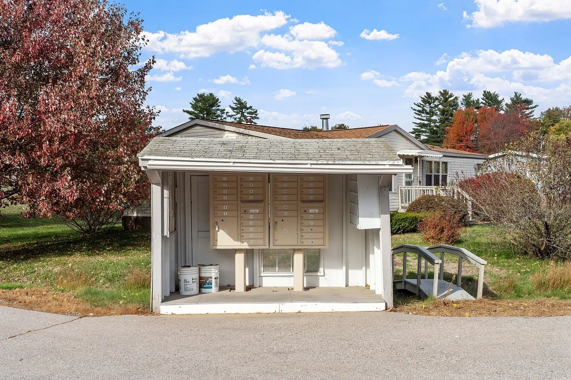 18 Lilac Court Raymond NH 03077