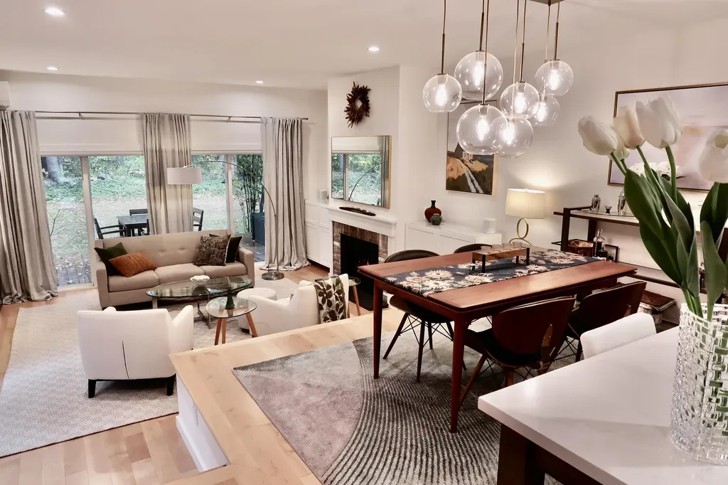 608 South Beach Road South Burlington VT 05403