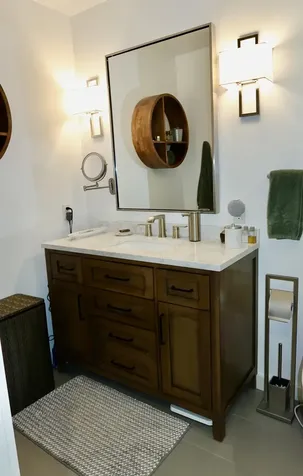 608 South Beach Road South Burlington VT 05403