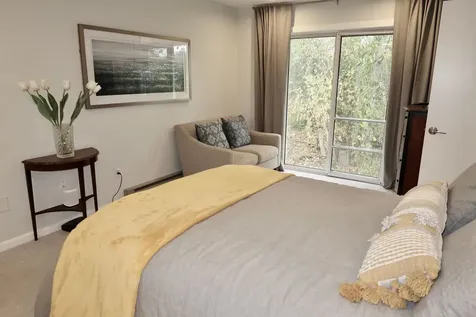 608 South Beach Road South Burlington VT 05403