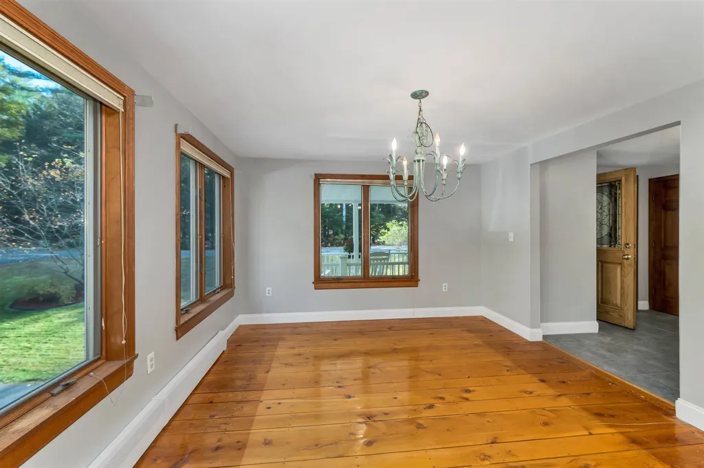 10 Colman Path Merrimack NH 03054