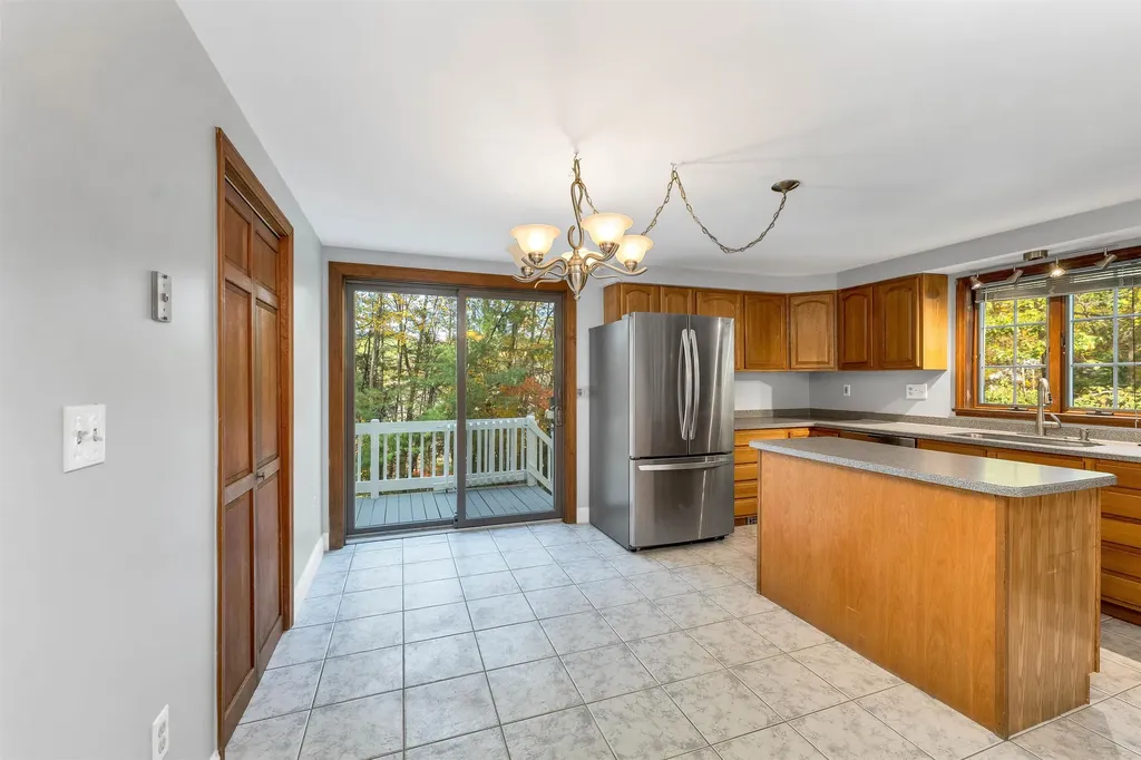 10 Colman Path Merrimack NH 03054