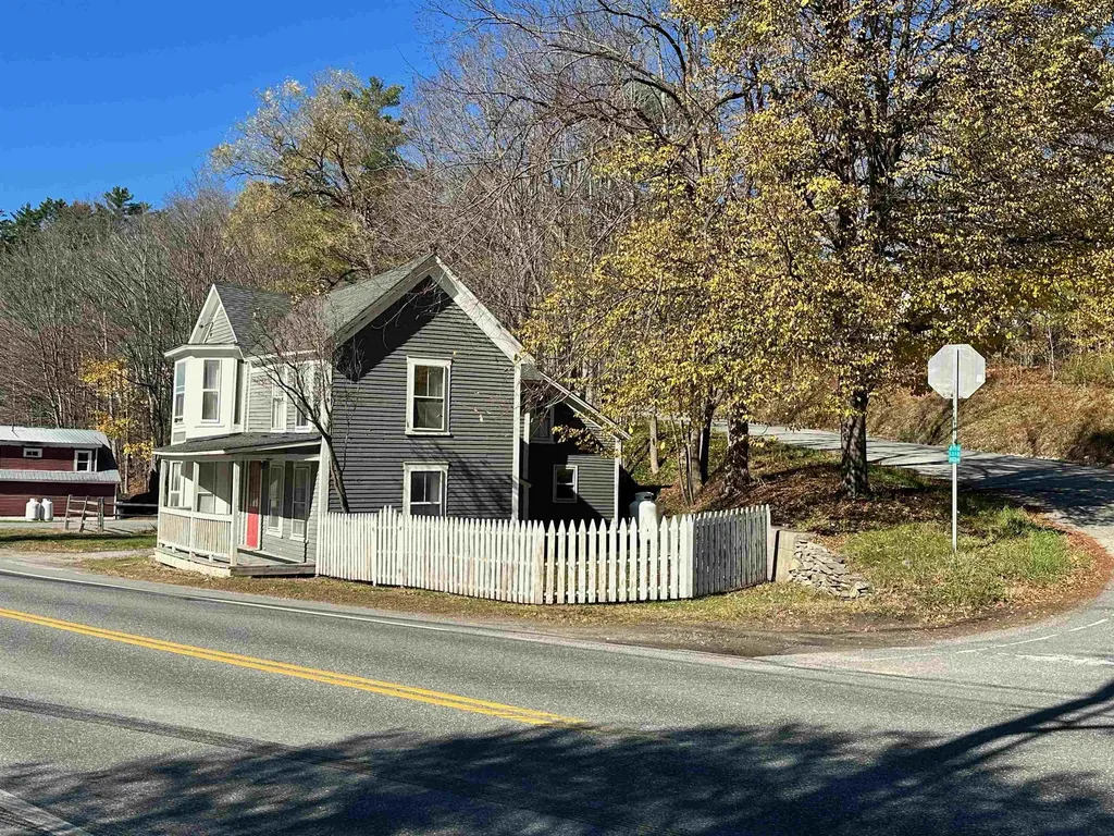 2197 North Main Street Londonderry VT 05148