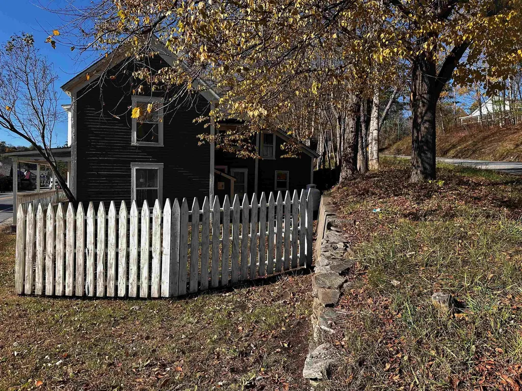 2197 North Main Street Londonderry VT 05148