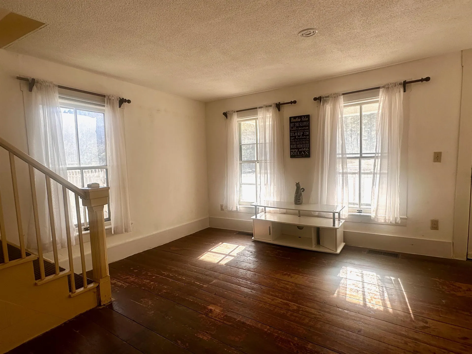 2197 North Main Street Londonderry VT 05148