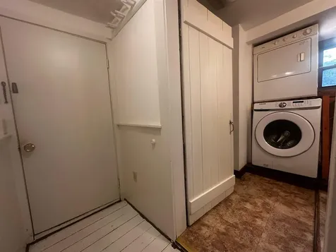 2197 North Main Street Londonderry VT 05148