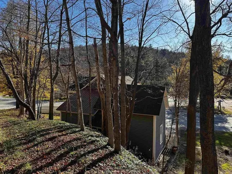 2197 North Main Street Londonderry VT 05148