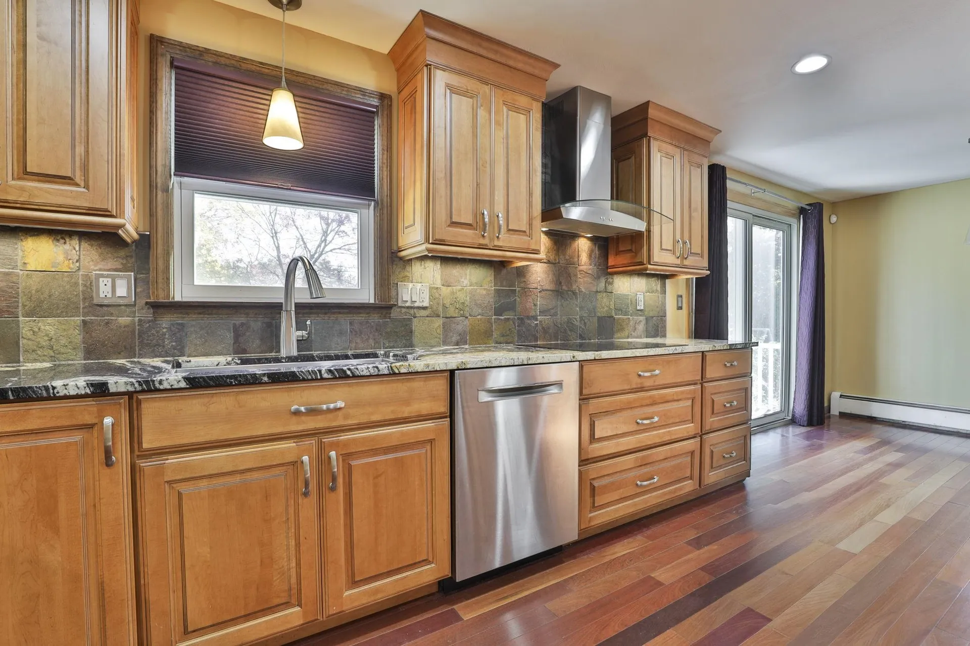 33 Cannon Drive Nashua NH 03062