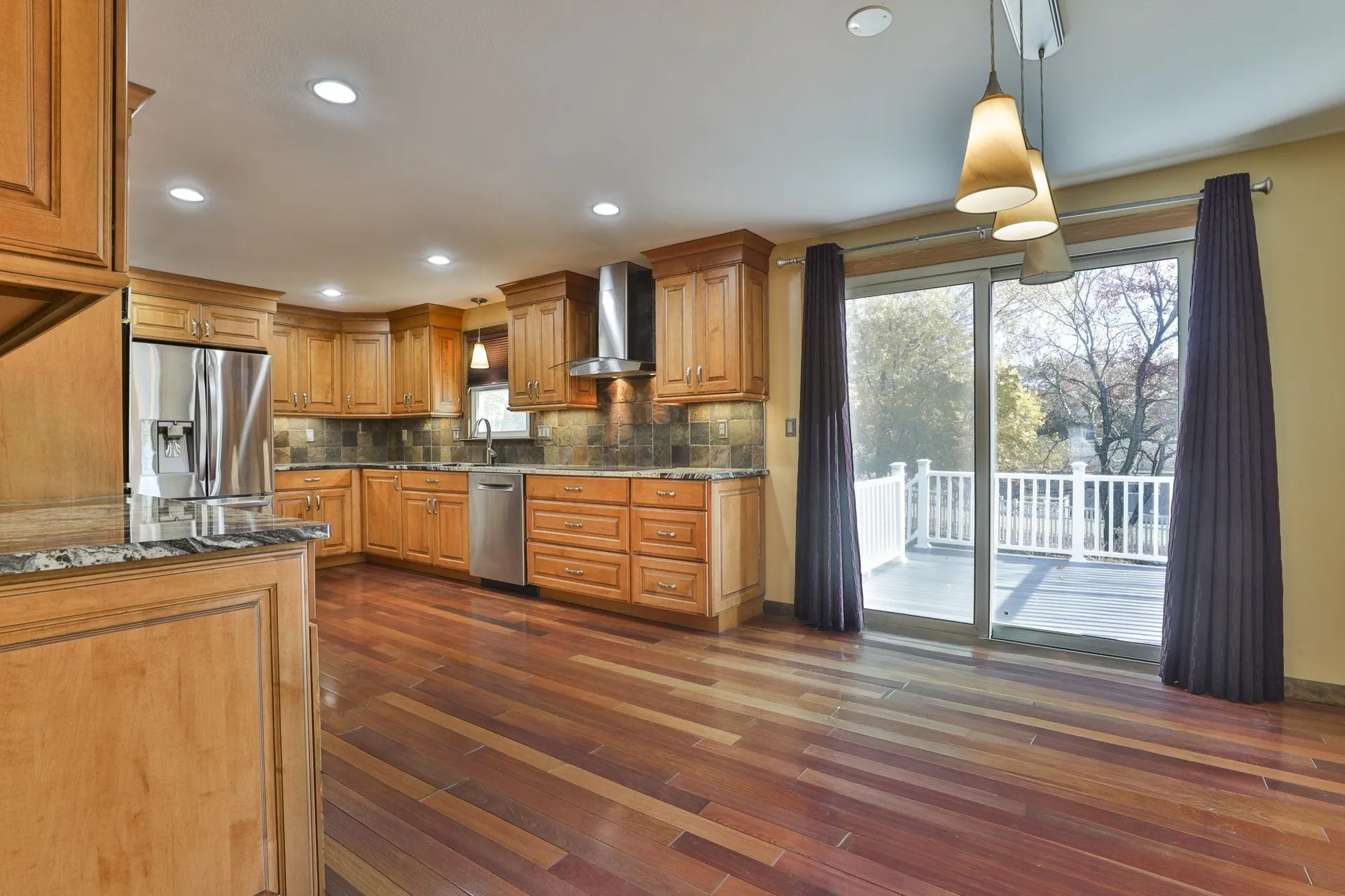 33 Cannon Drive Nashua NH 03062