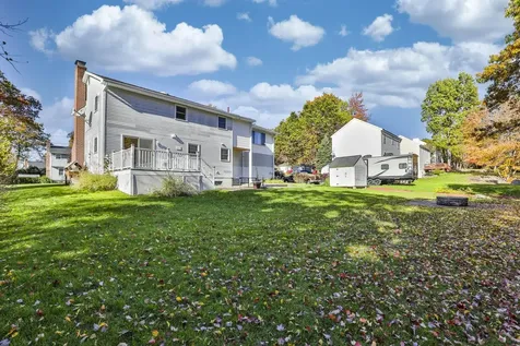 33 Cannon Drive Nashua NH 03062