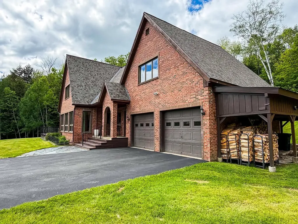 936 Rocky Ridge Road St. Johnsbury VT 05819