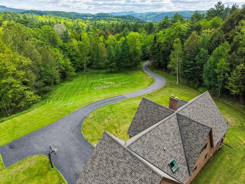 936 Rocky Ridge Road St. Johnsbury VT 05819