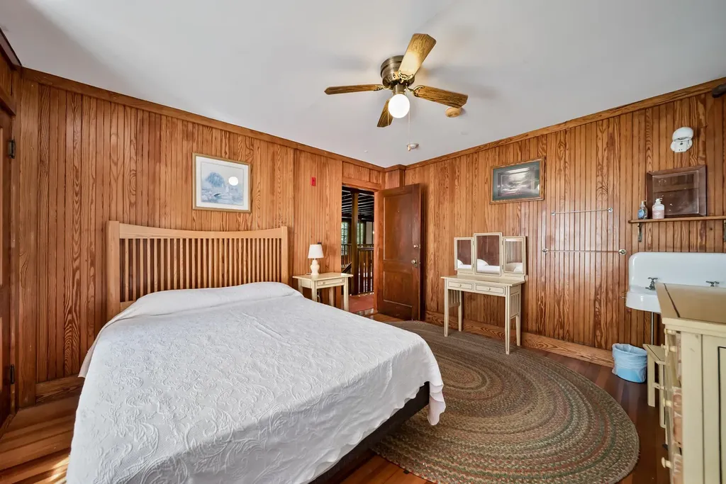 28 Pine Colony Road Franklin NH 03235