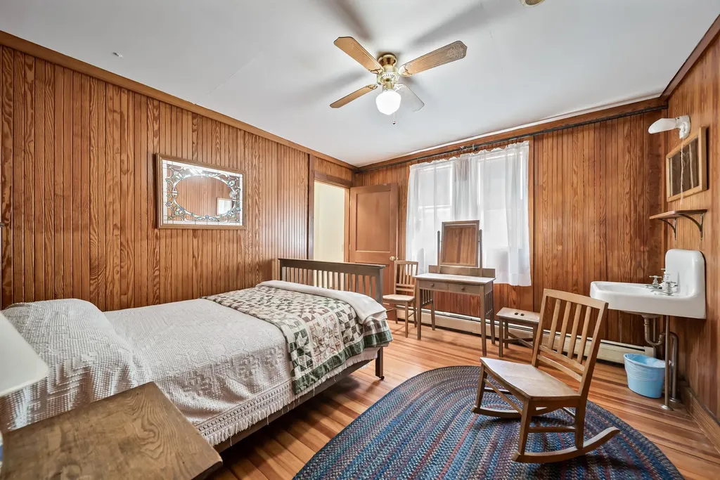 28 Pine Colony Road Franklin NH 03235