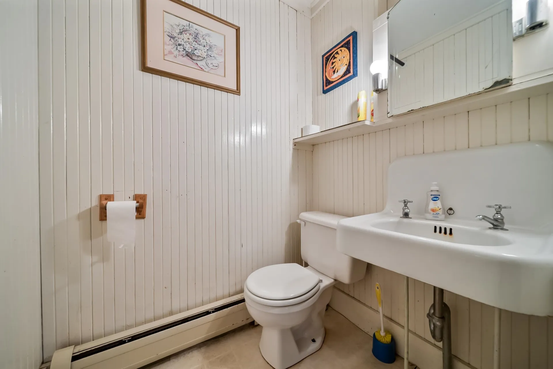 28 Pine Colony Road Franklin NH 03235