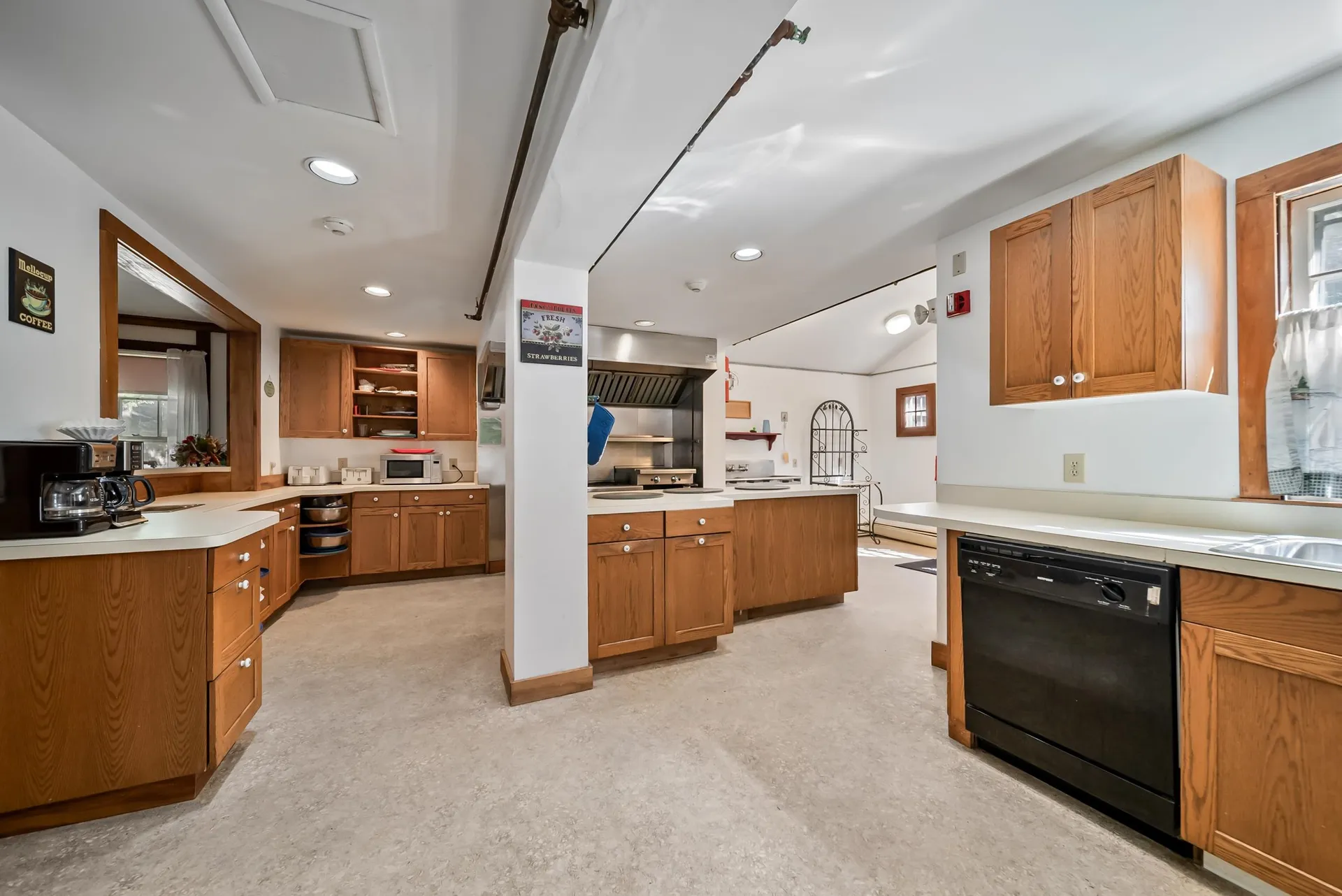 28 Pine Colony Road Franklin NH 03235