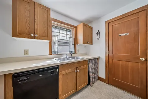 28 Pine Colony Road Franklin NH 03235