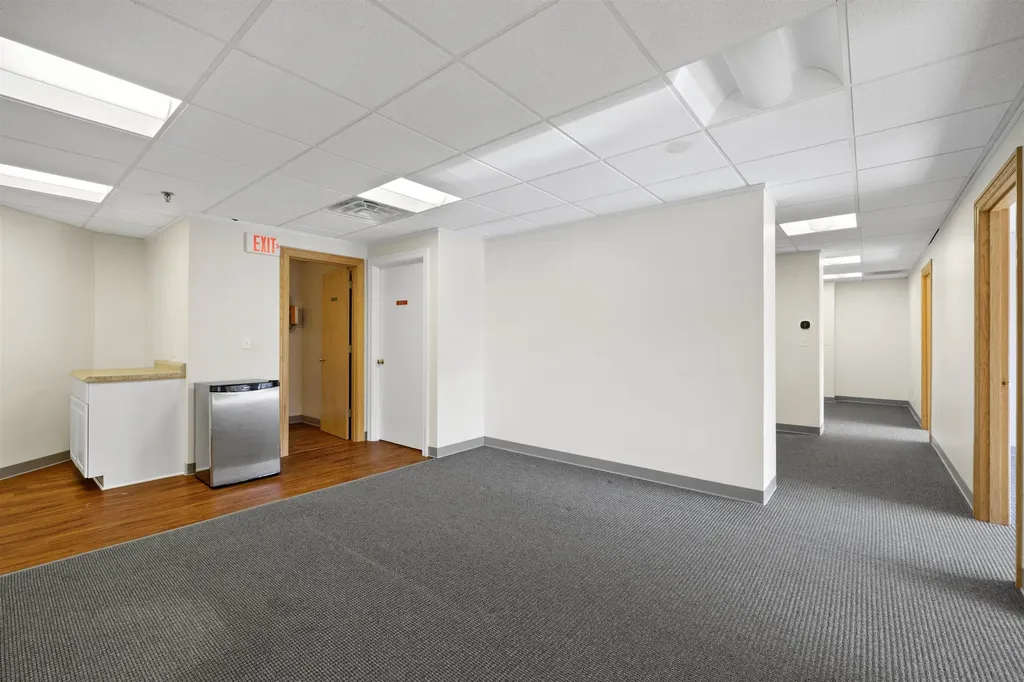 264 North Broadway Road Salem NH 03079