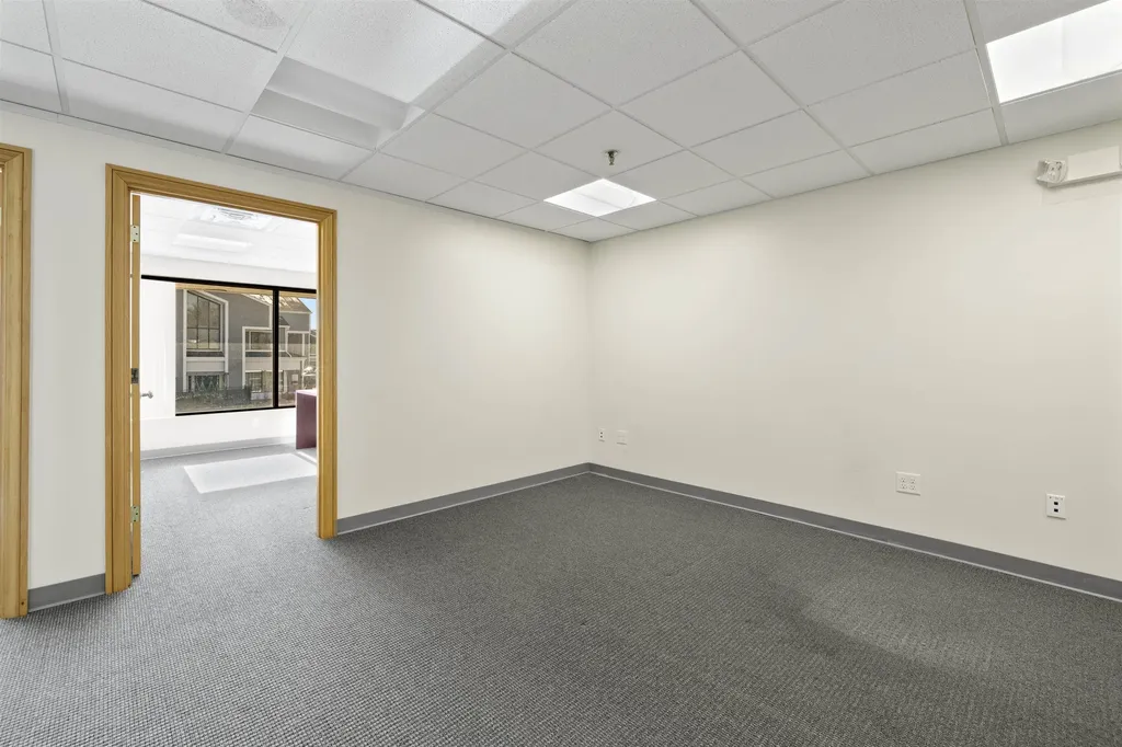 264 North Broadway Road Salem NH 03079