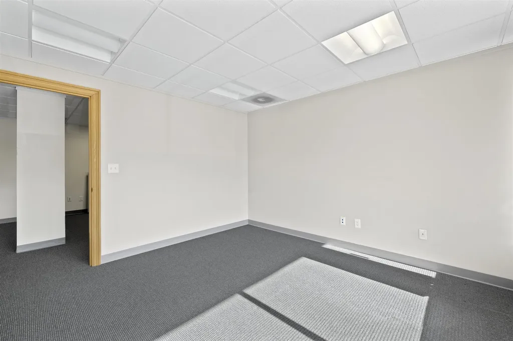 264 North Broadway Road Salem NH 03079