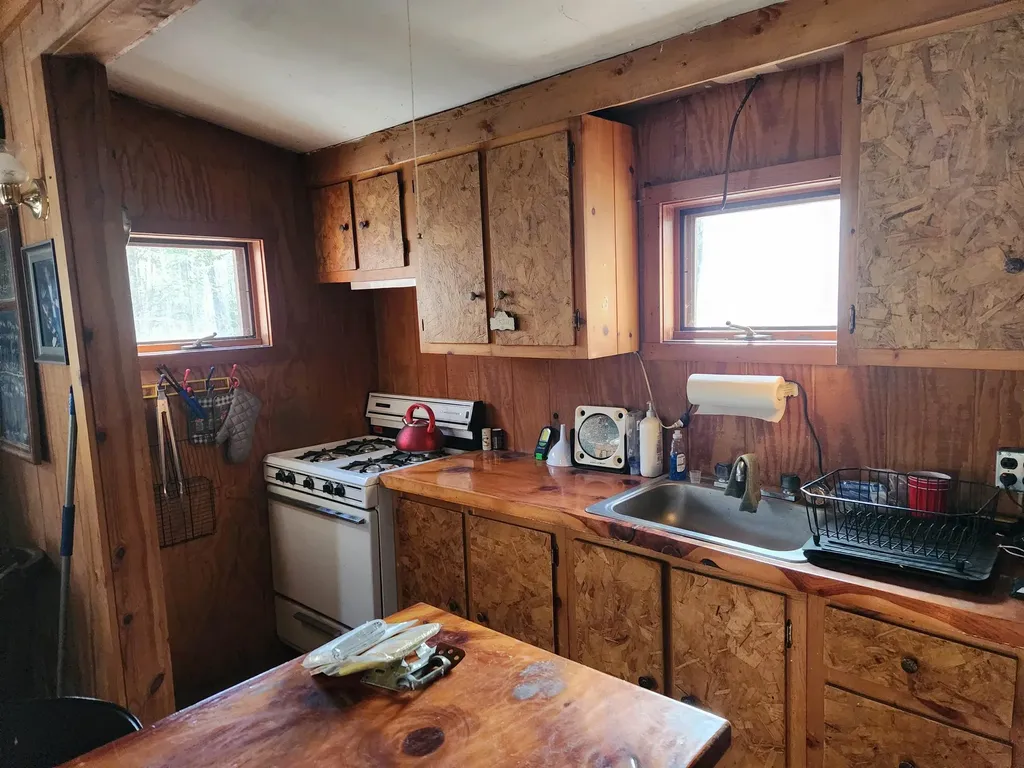2098 Kinney Hill Road Newark VT 05871